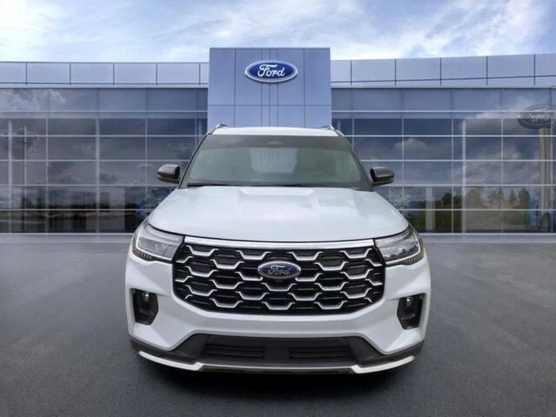 Certified Used 2025 White Ford Platinum image 3