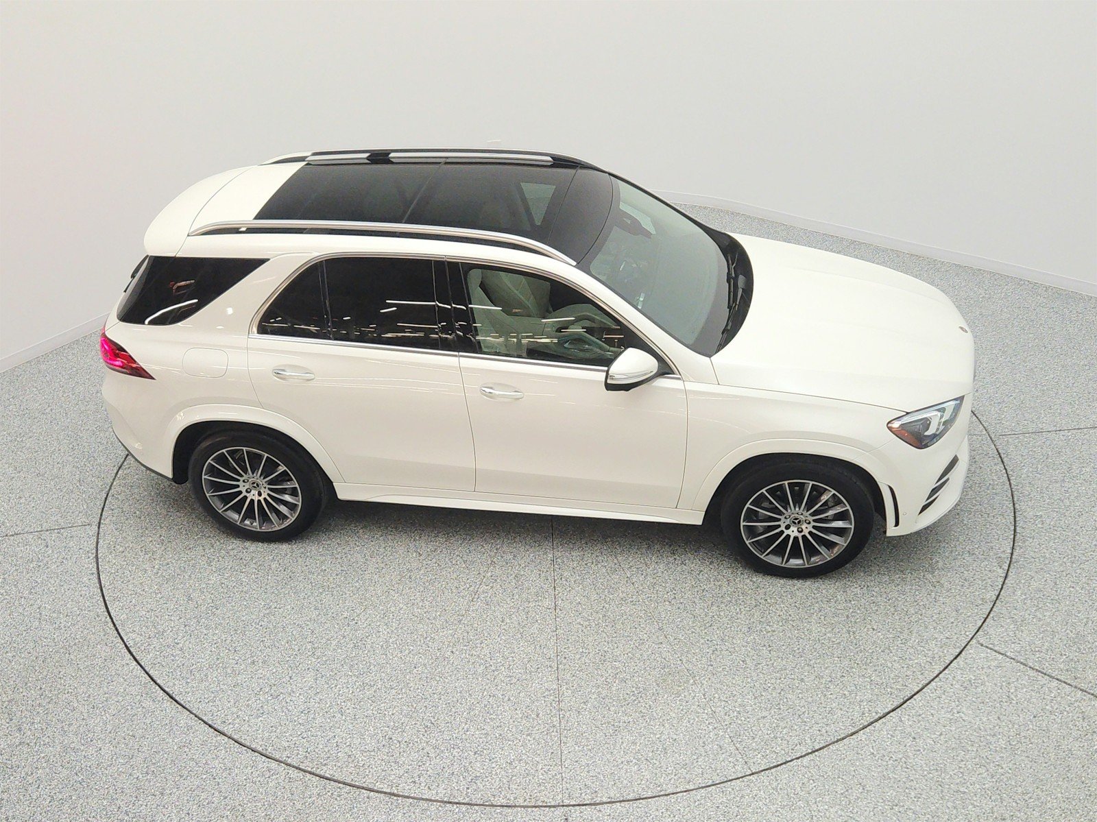 Used 2022 Diamond White Bright Mercedes-Benz GLE 350 SUV image 25