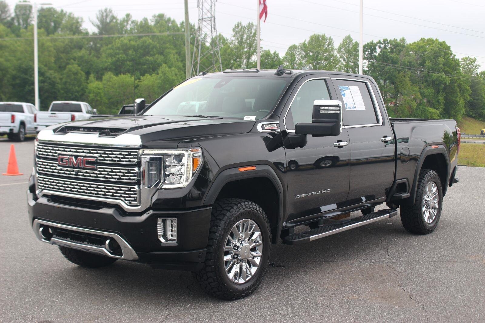Used 2023 Ebony Twilight Metallic GMC Denali image 3