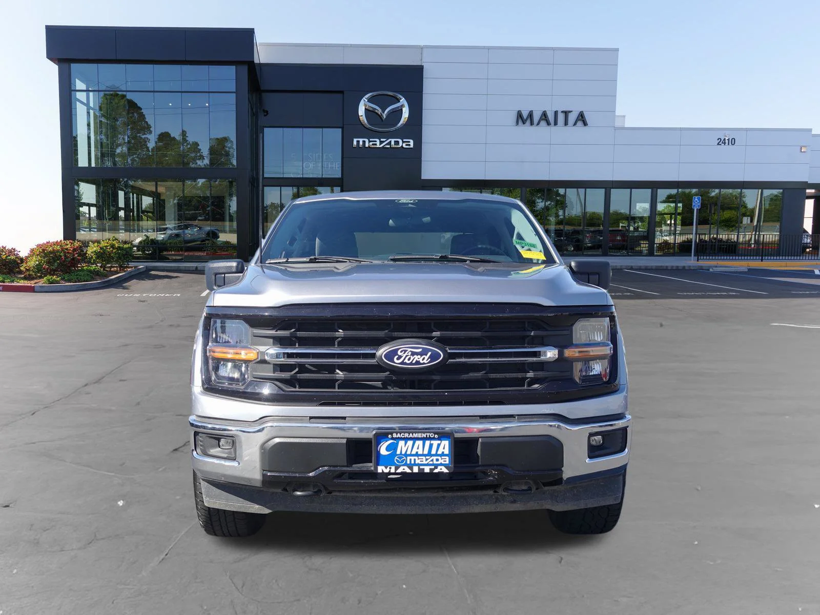 Used 2025 Silver Metallic Ford XLT image 8