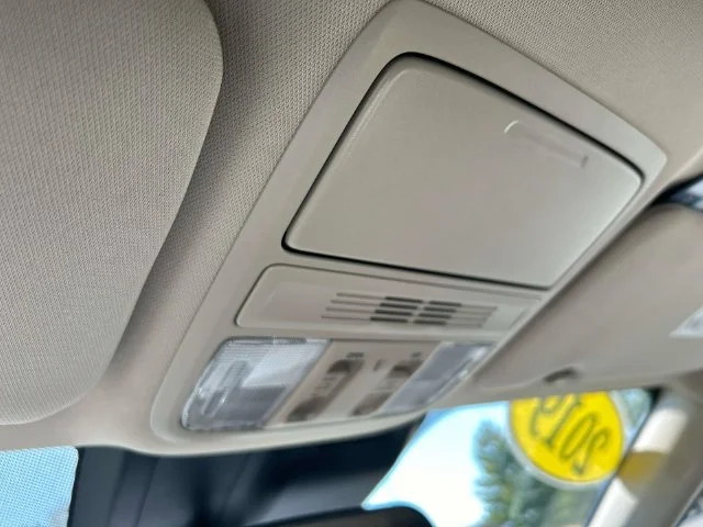 Used 2019  Honda EX image 37