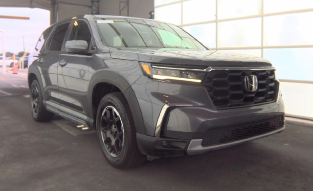 Used 2025 Gray Honda EX-L image 1