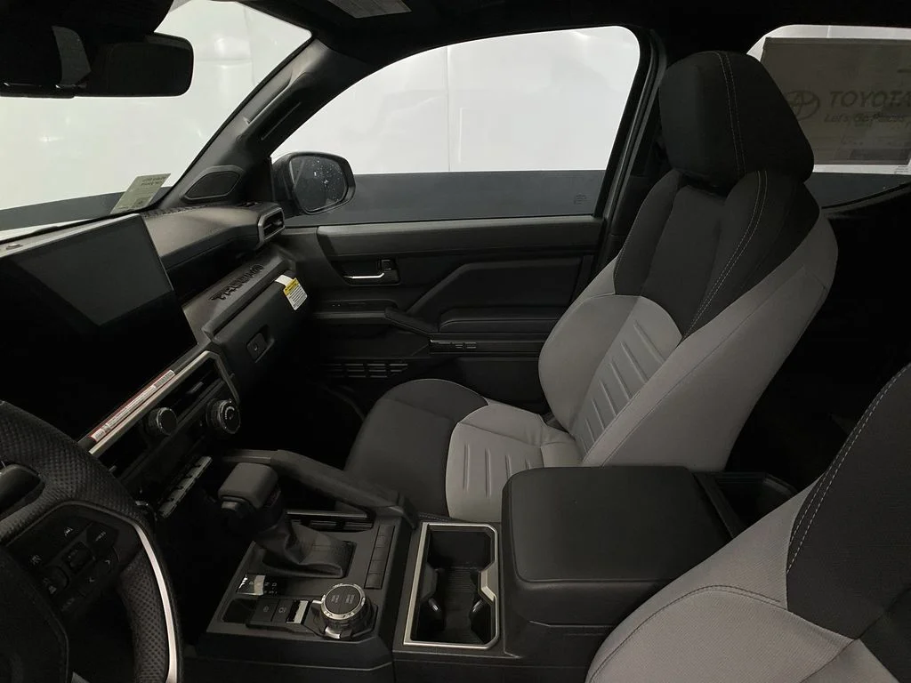 2026 Toyota Tacoma TRD Sport - Photo 31