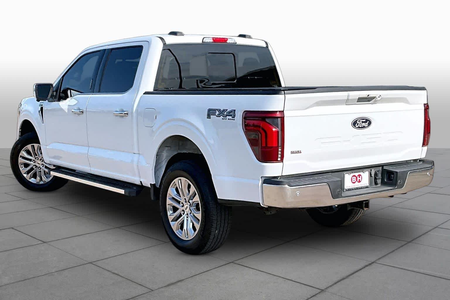 Used 2024 Oxford White Ford LARIAT image 11