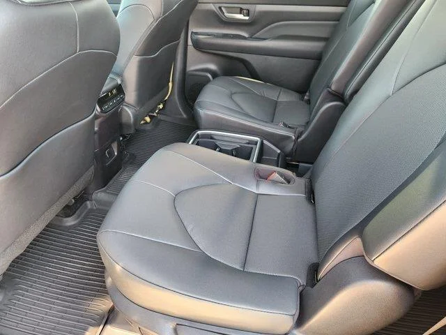 Used 2025 Blueprint Toyota XLE image 29