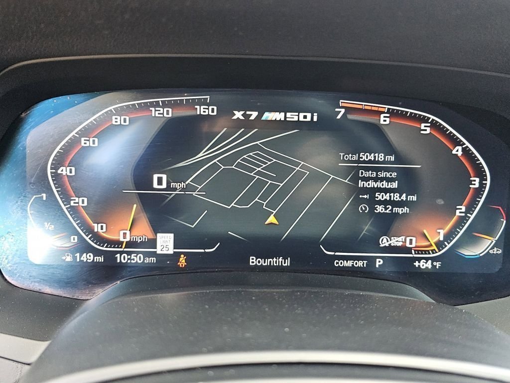 Used 2022 Black Sapphire Metallic BMW M50i image 38