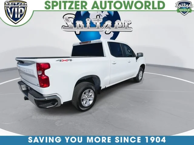 Used 2026 Summit White Chevrolet LT image 9