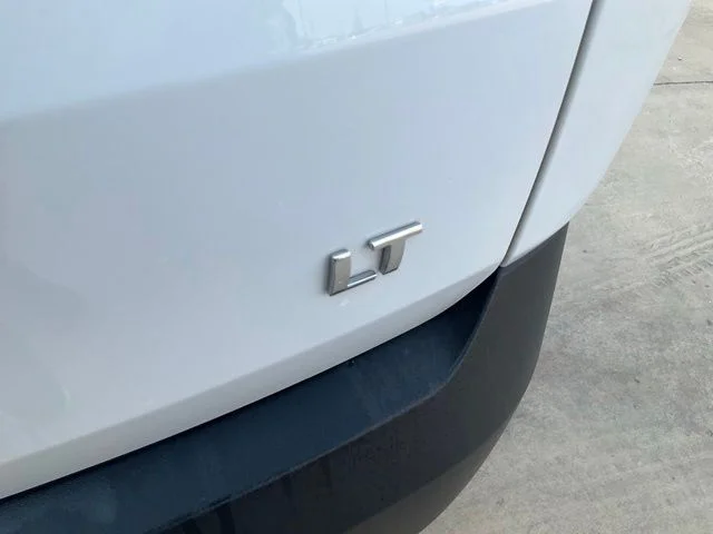 Used 2023 White Chevrolet LT Leather image 31