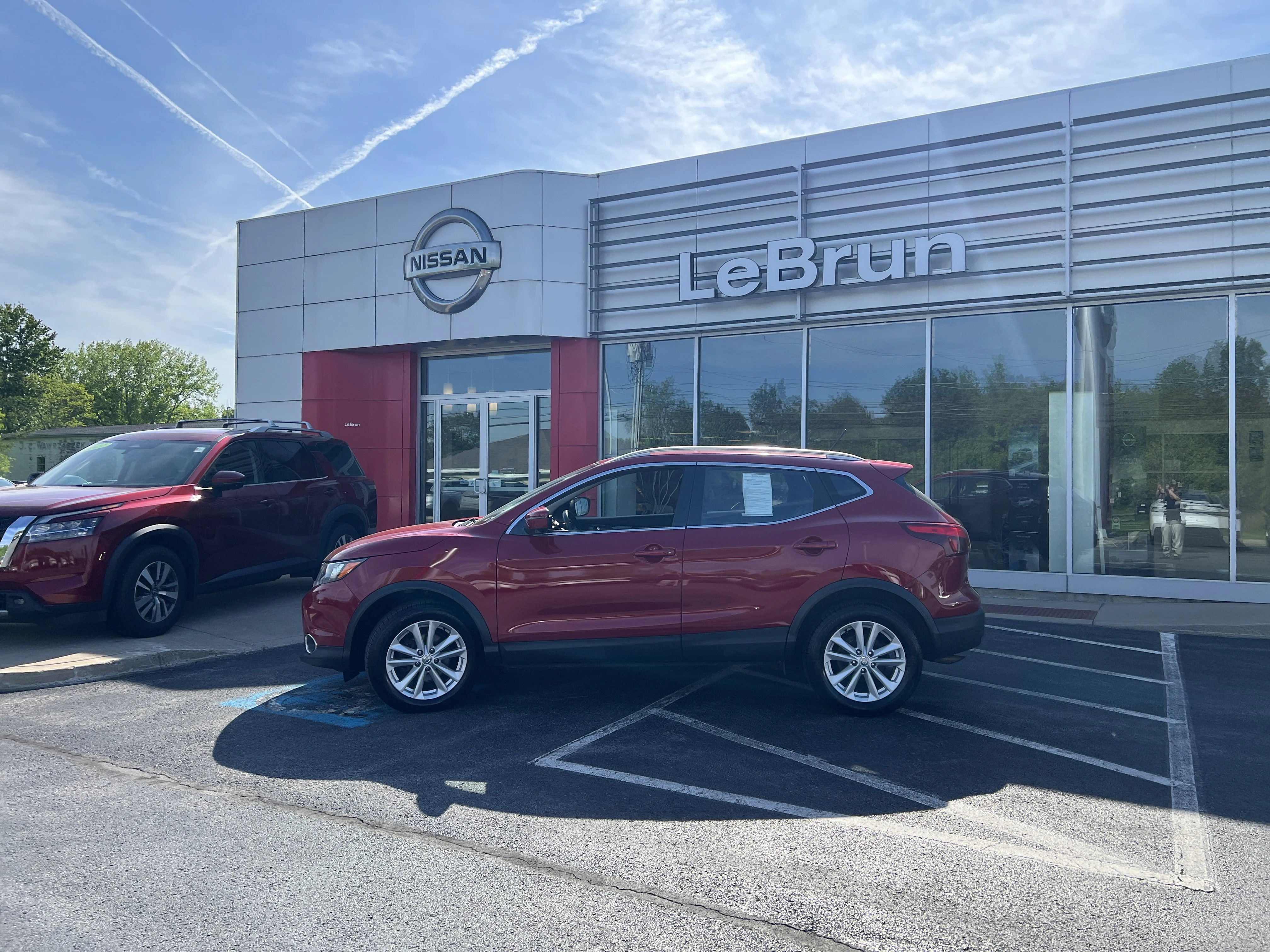 Used 2018 Nissan Rogue Sport SV with VIN JN1BJ1CR8JW253400 for sale in Auburn, NY