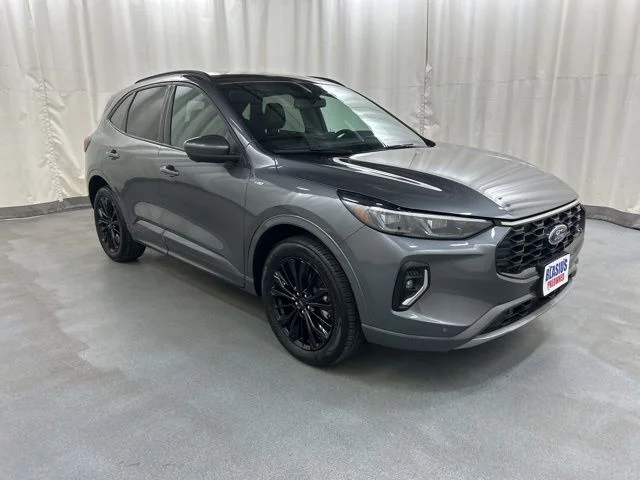 2023 Ford Escape ST-Line Elite AWD 2.0L's photo