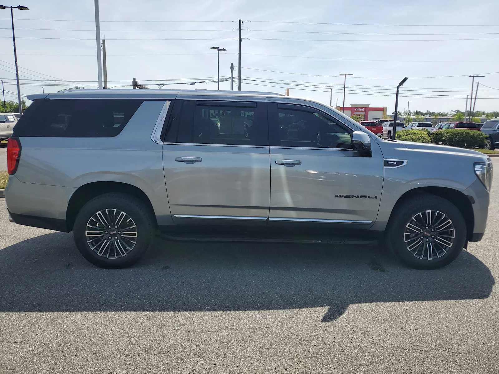 Used 2023 Sterling Metallic GMC Denali image 7