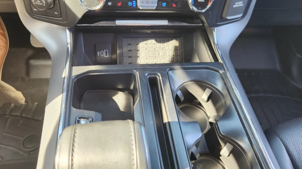 Used 2025 White Ford LARIAT image 14