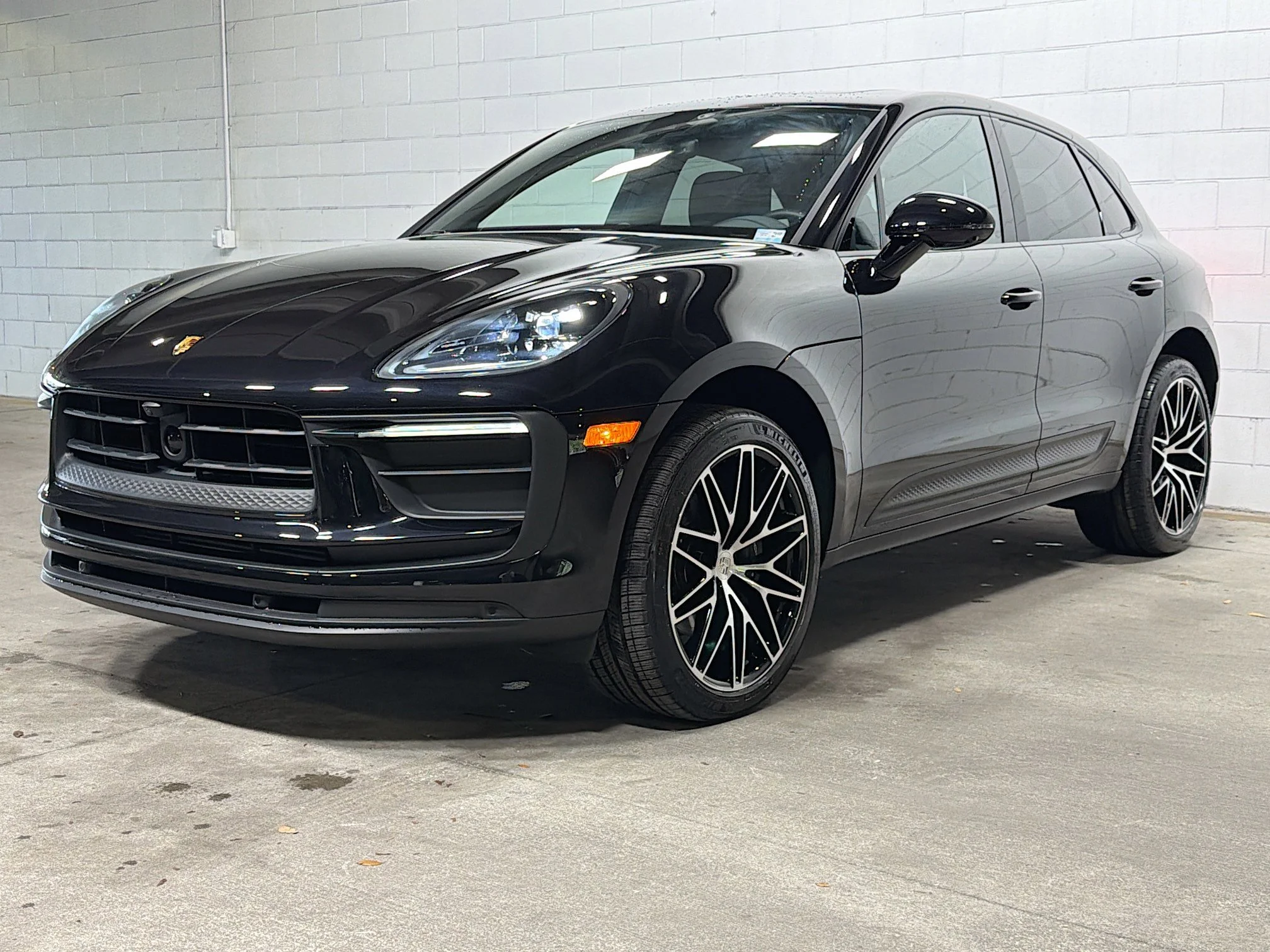 2026 Porsche Macan's photo