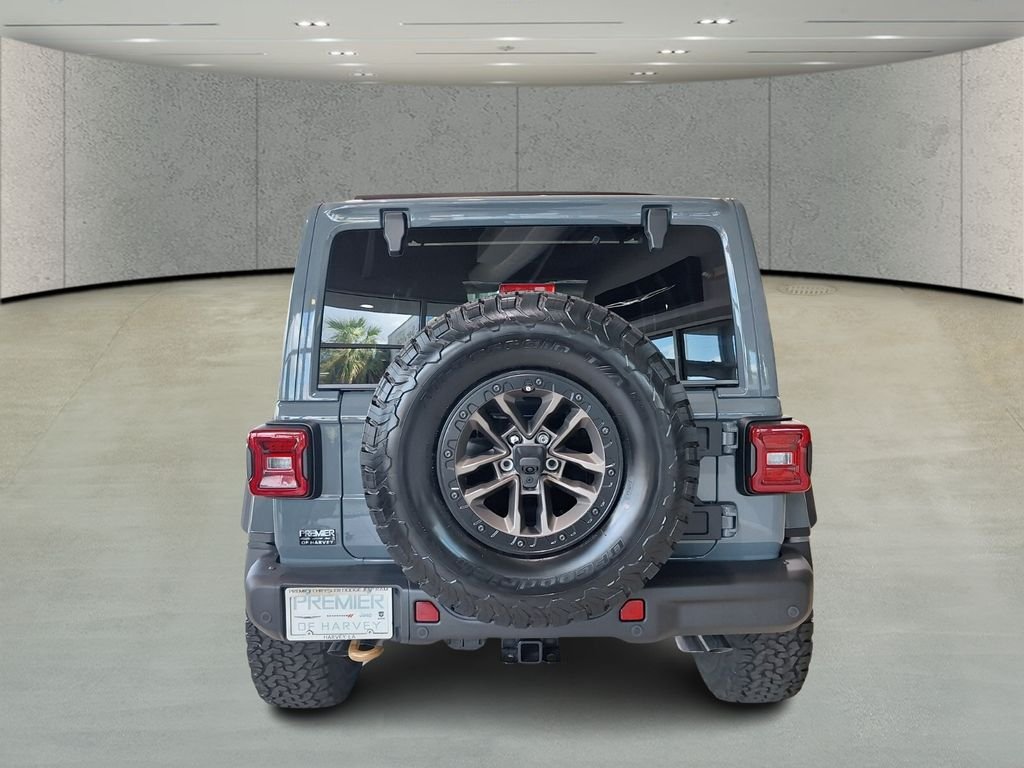 New 2025 Anvil Clear-Coat Exterior Paint Jeep Rubicon 392 image 6