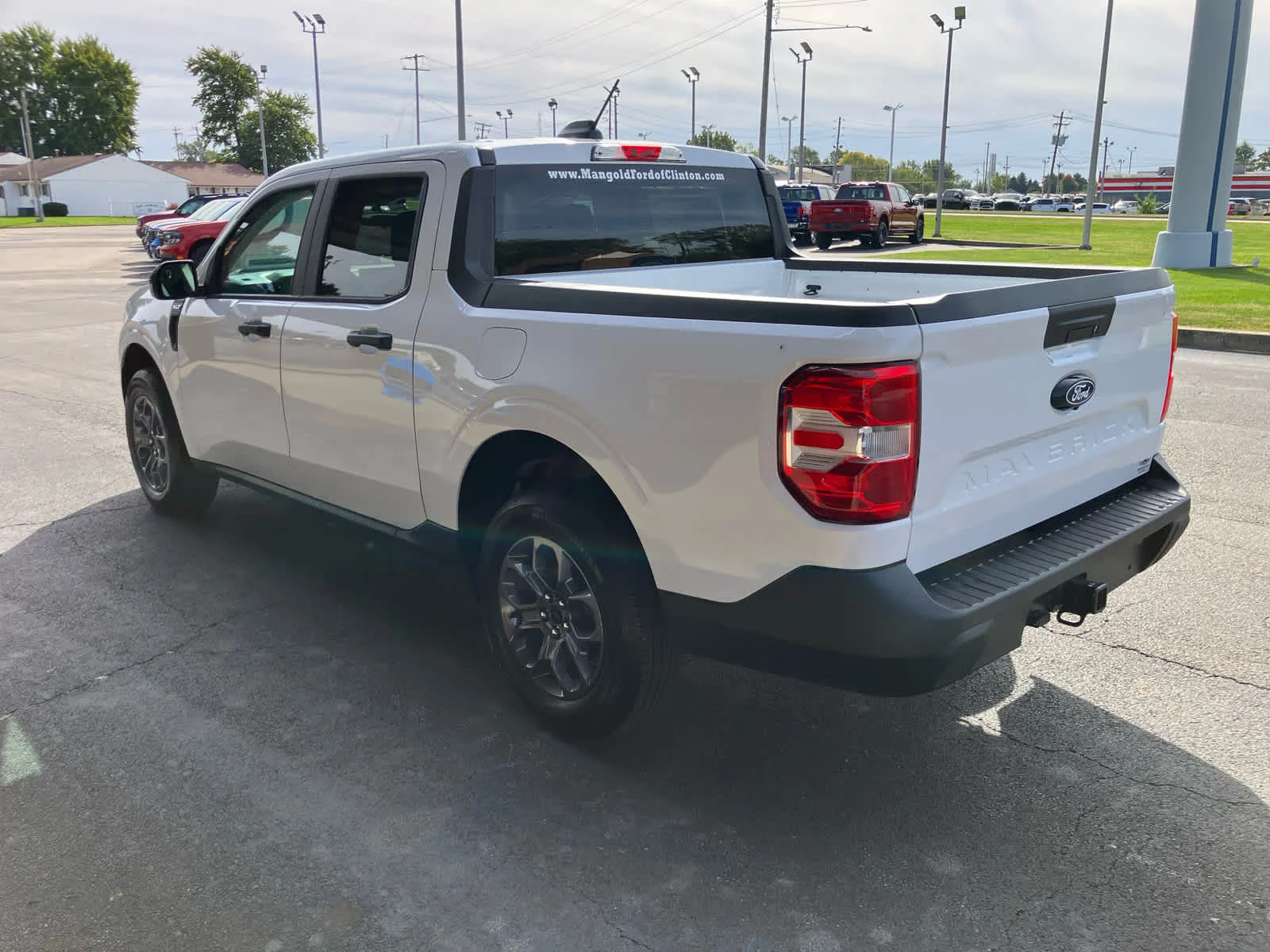 New 2026 Oxford White Ford XLT image 20
