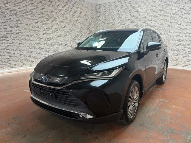 Used 2024 Celestial Black Toyota XLE image 3