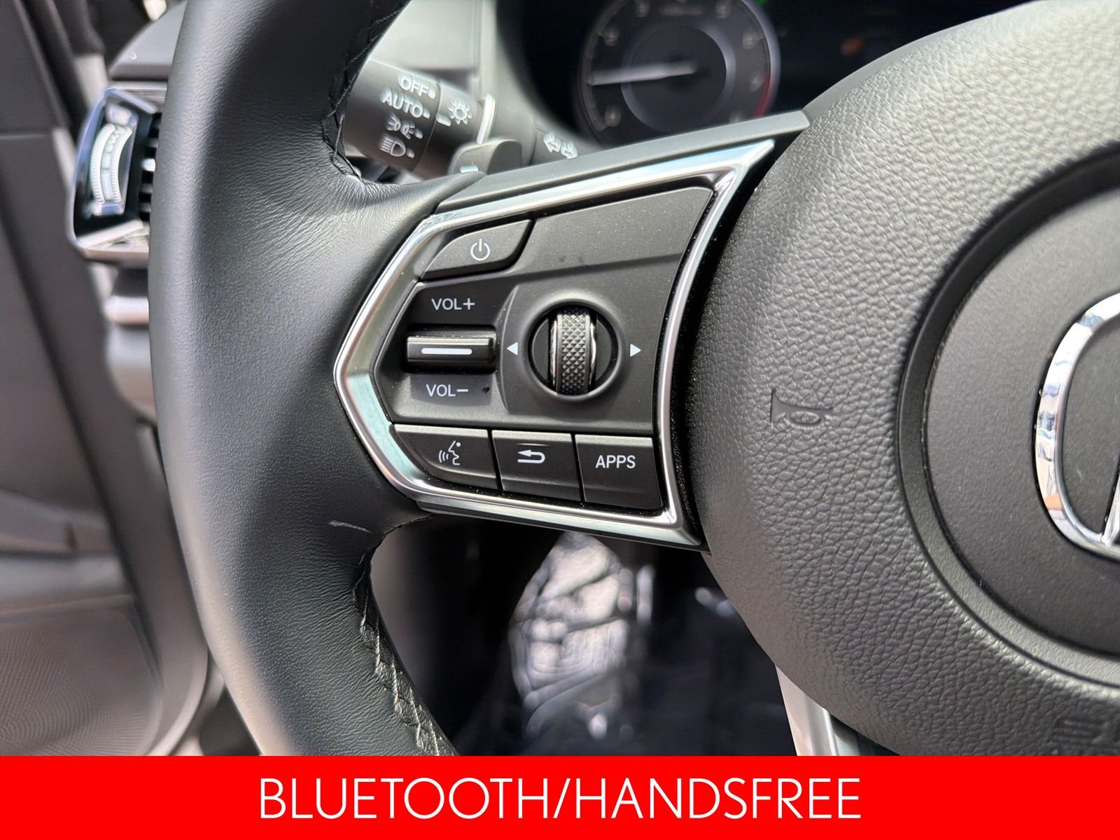 Used 2025 White Acura Base image 15