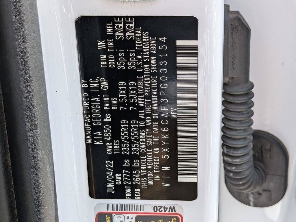 Used 2023 White Kia X-Line image 29