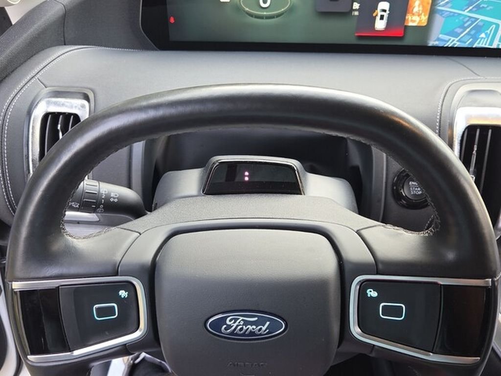 Used 2026 Oxford White Ford Platinum image 26