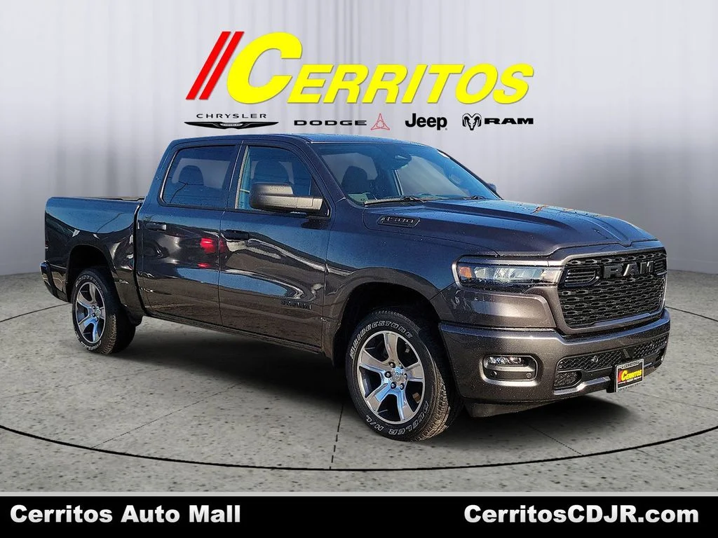 2026 RAM 1500 Express Crew Cab 5'7's photo