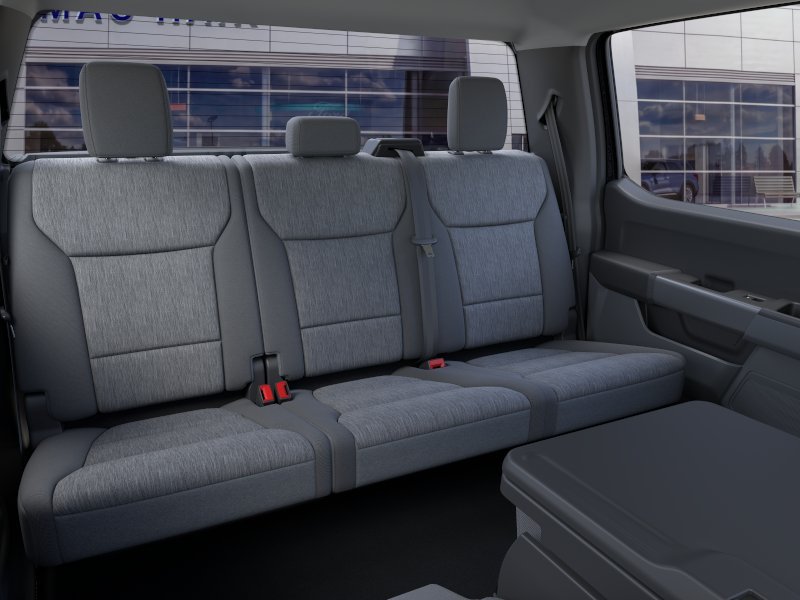New 2026 Agate Black Metallic Ford XLT image 33