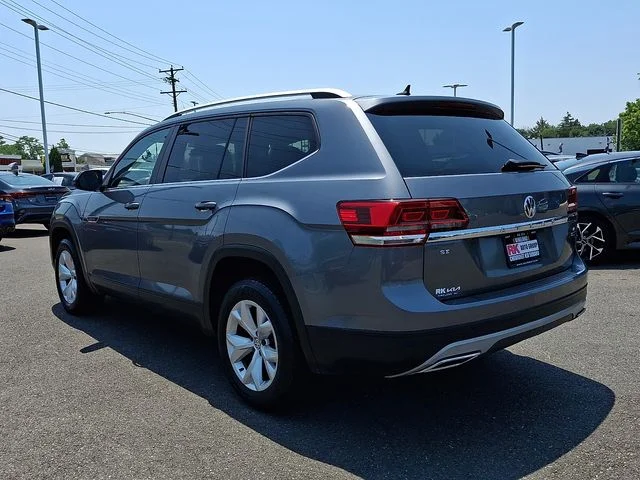 Used 2019 Gray Volkswagen 3.6L V6 SE image 5