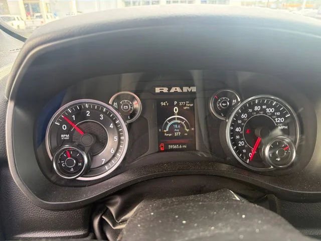 Used 2023 White Ram Big Horn/Lone Star image 9