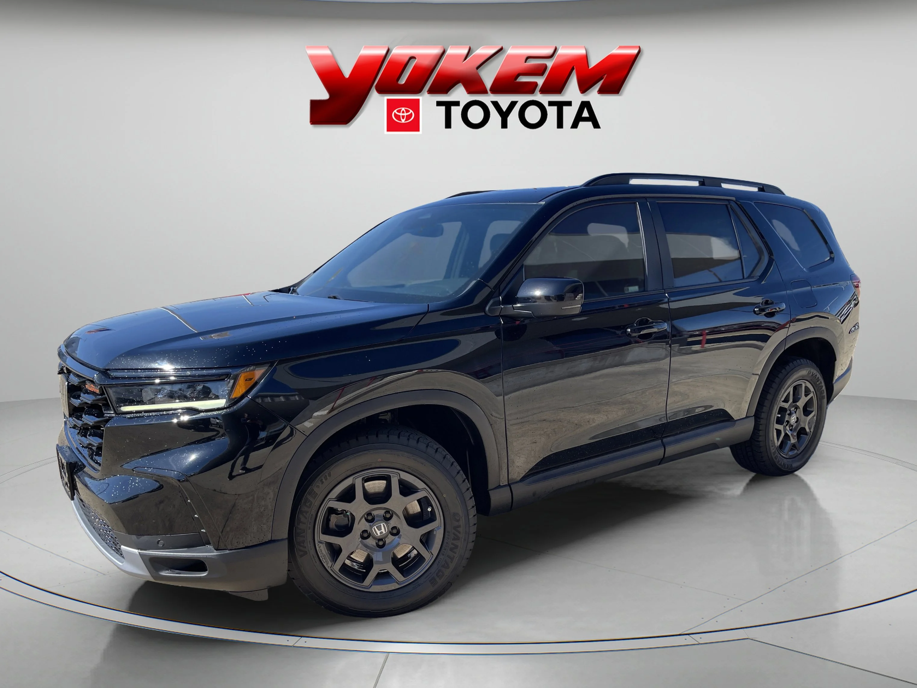 2023 Honda Pilot TrailSport AWD's photo