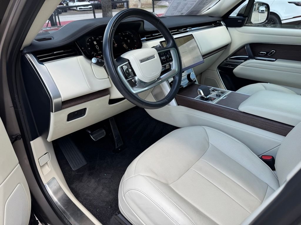 Certified Used 2023 Gray Land Rover SE image 11