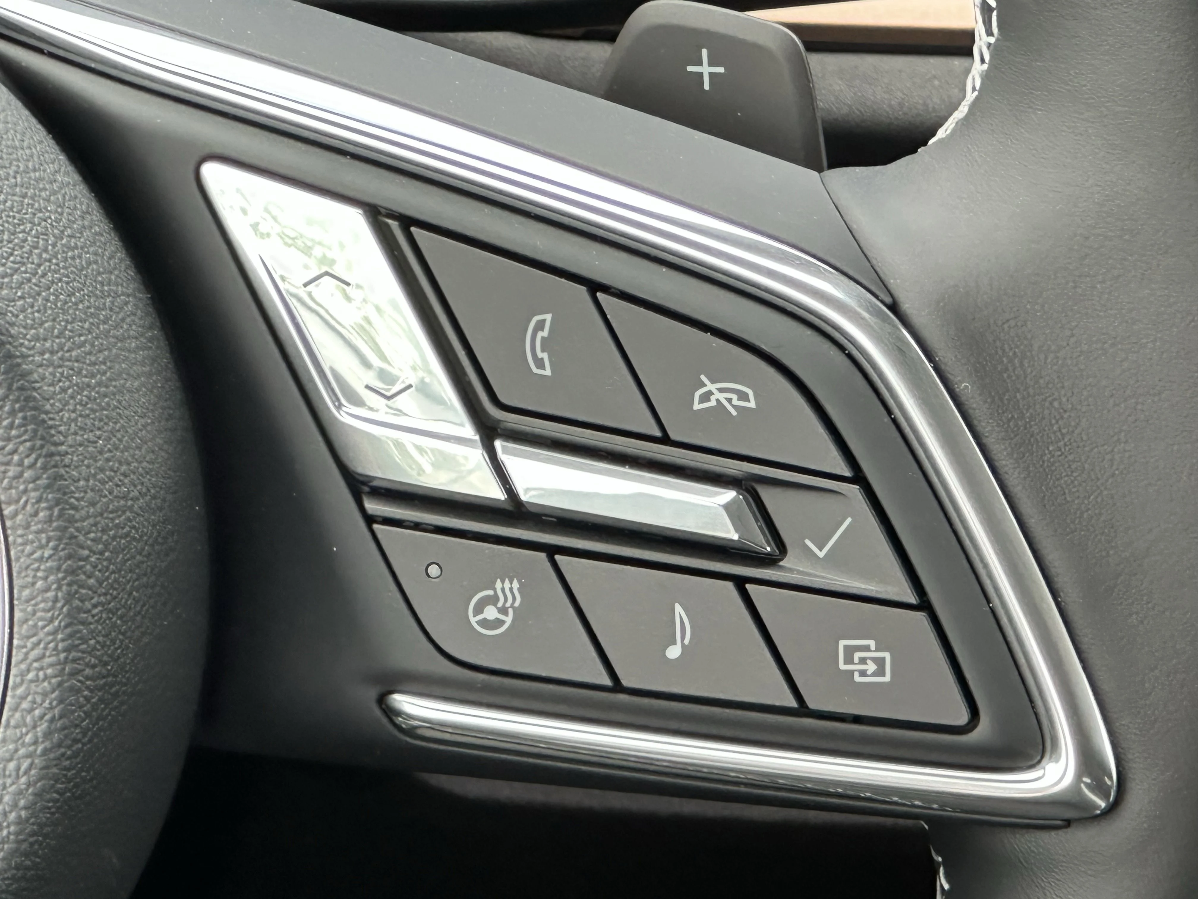 New 2026 Ebony Twilight Metallic Buick Sport Touring image 26