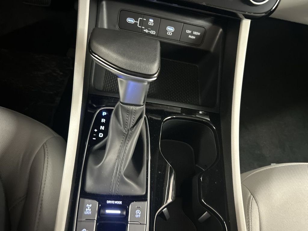 New 2026 Phantom Black Hyundai SEL AWD image 24