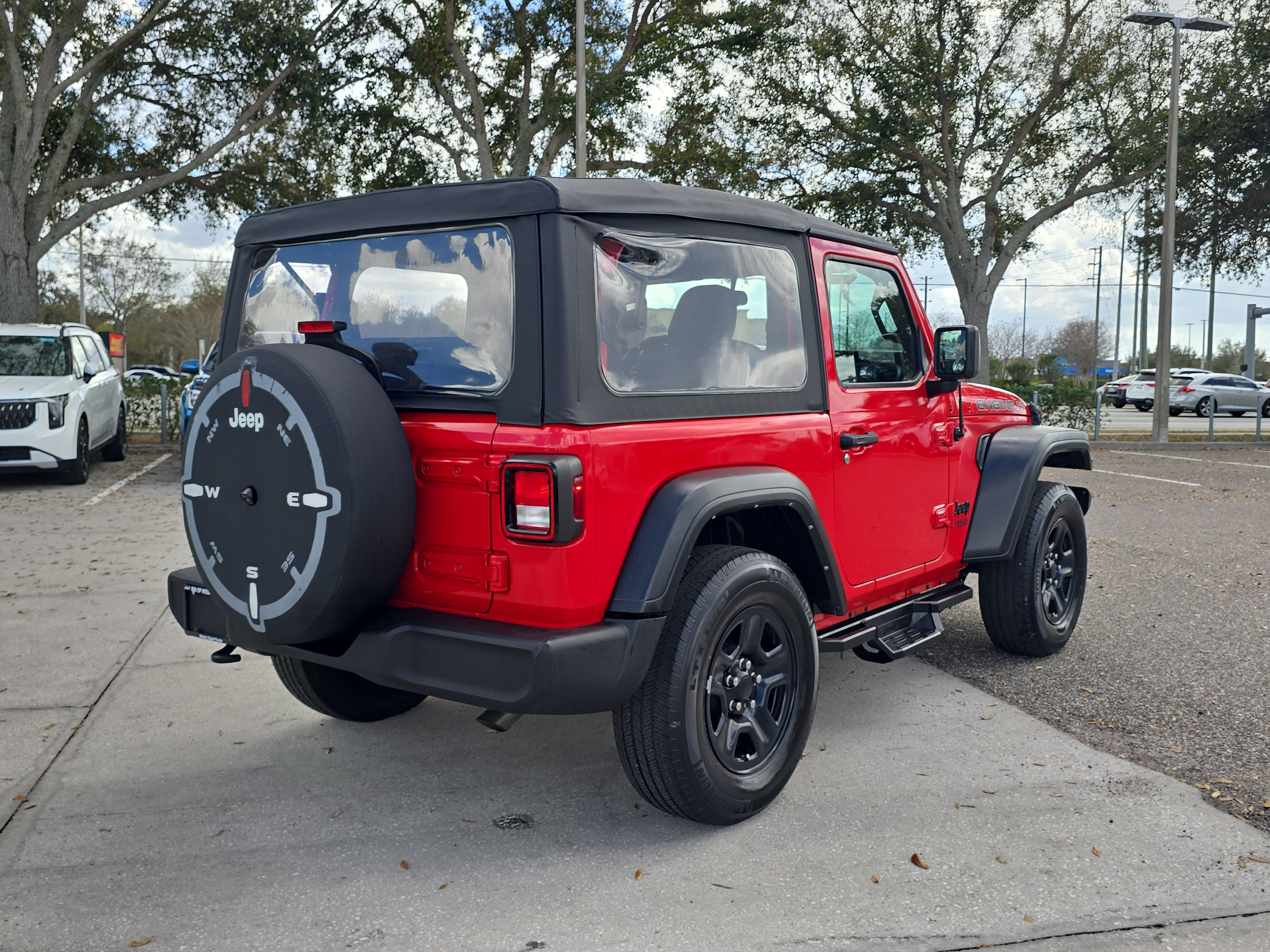 2021 Jeep Wrangler Sport - Photo 8