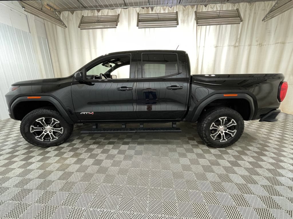 2024 GMC Canyon AT4 - Photo 17