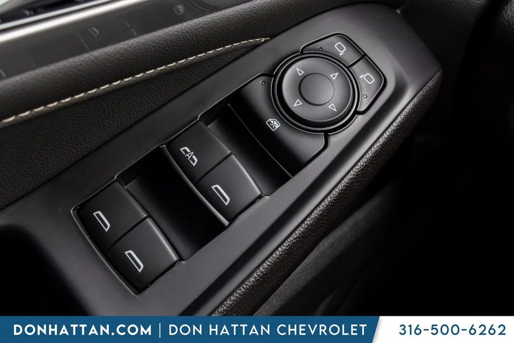 Used 2023 White Chevrolet LT Leather image 11