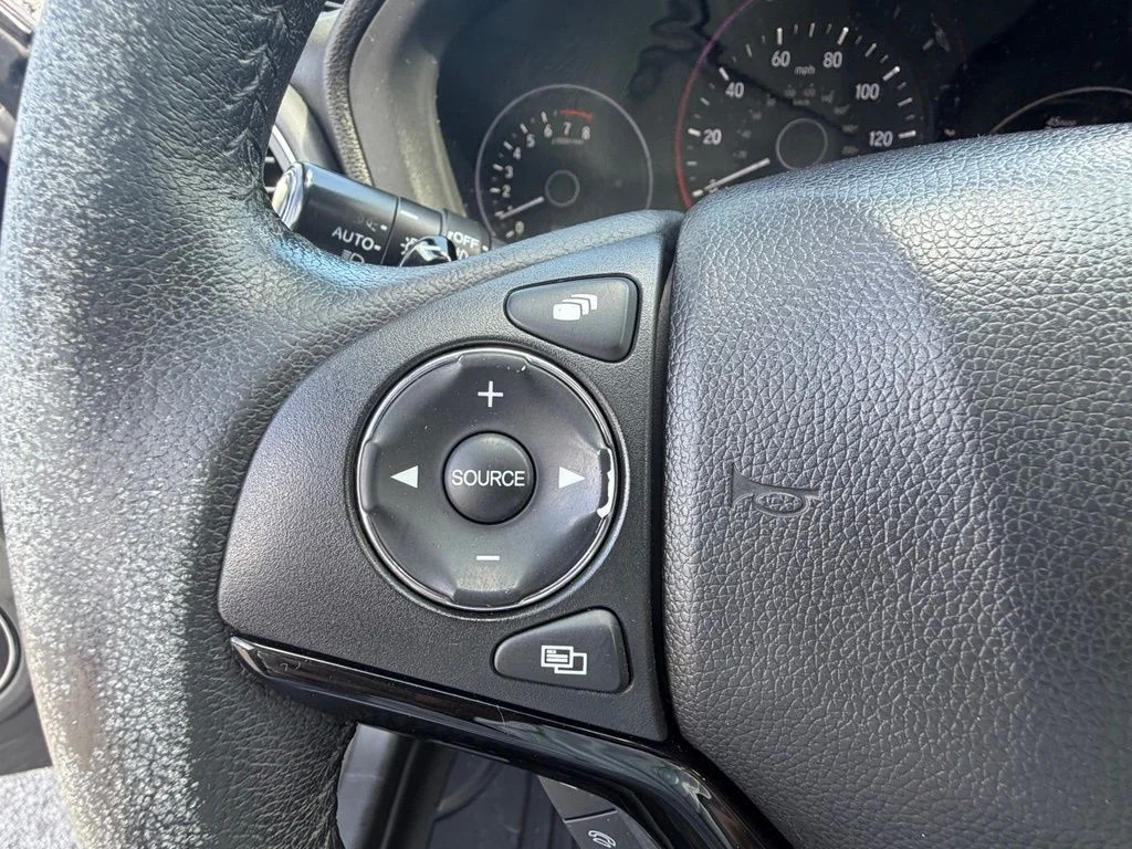 Used 2016 Black Honda EX-L image 36