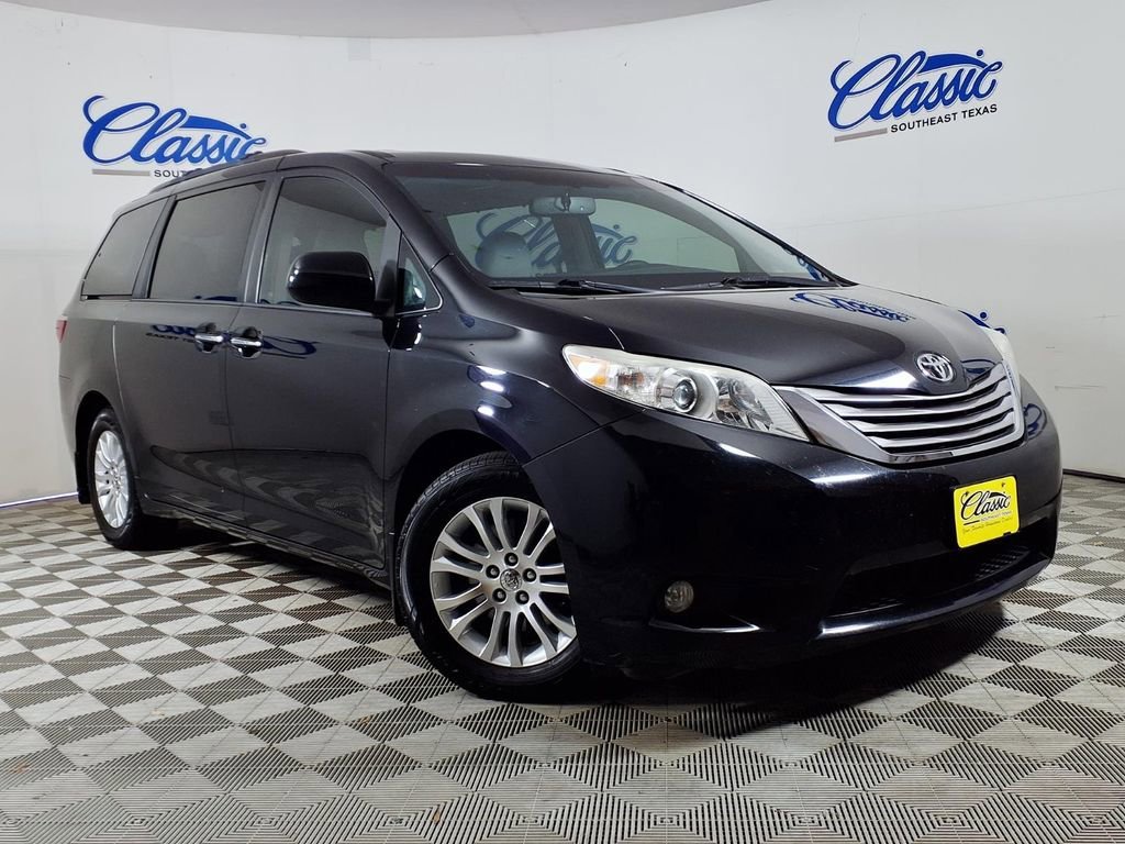 2015 Toyota Sienna XLE