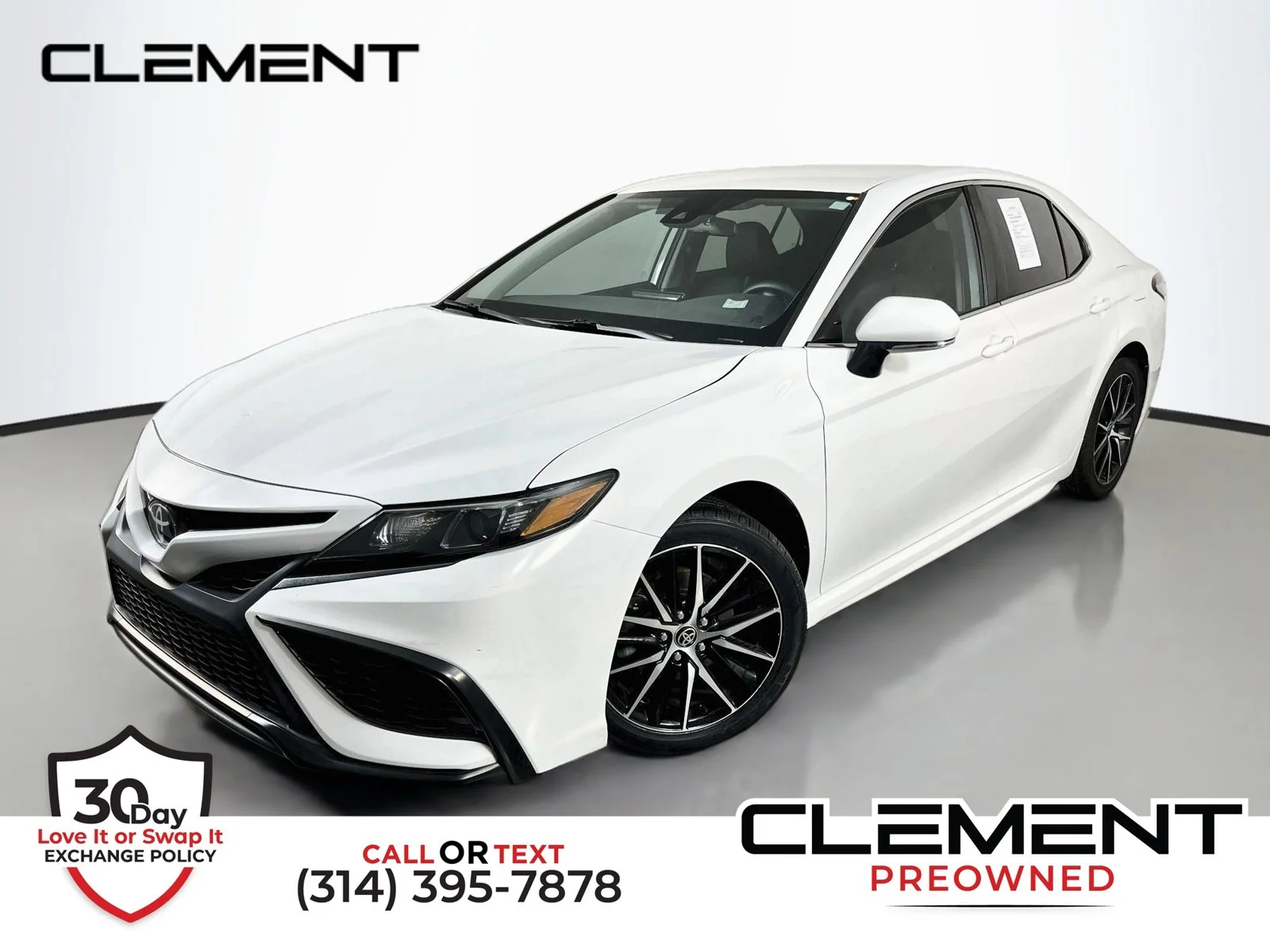 Used 2023 White Toyota SE image 1