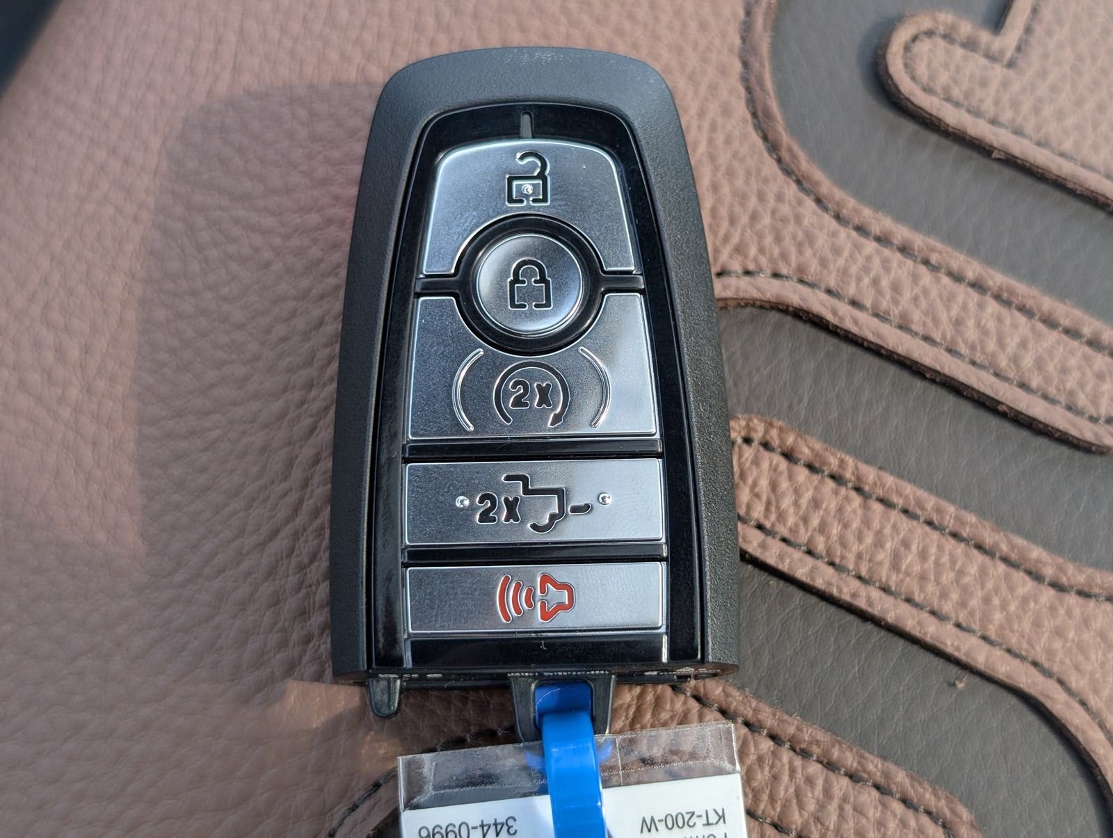 New 2026 Antimatter Blue Metallic Ford King Ranch image 33