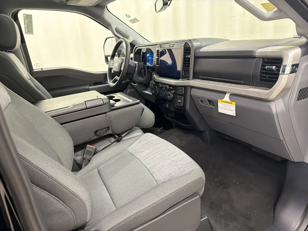 New 2026 Agate Black Metallic Ford F-250® XLT image 15