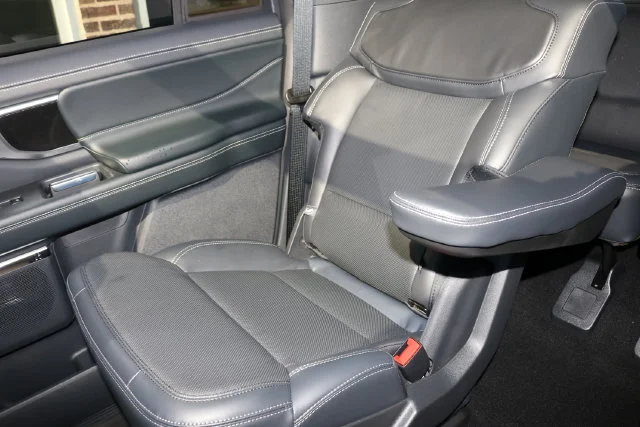 New 2027 Nocturnal Blue Metallic Ford MAX Platinum image 41