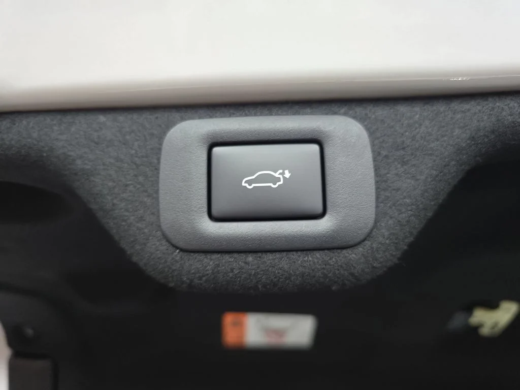 New 2026 Ultra White Lexus PREMIUM AWD image 13