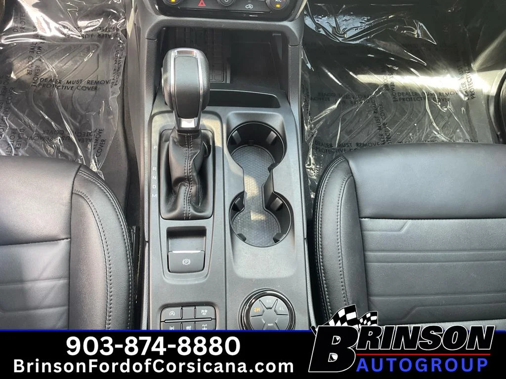 Used 2025 Desert Sand Ford LARIAT image 25