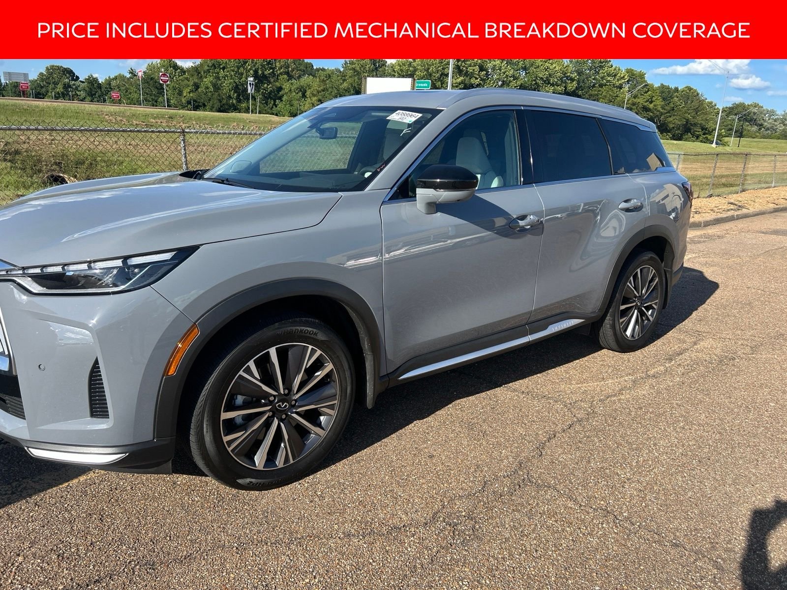 Certified Used 2026 Gray INFINITI LUXE image 1