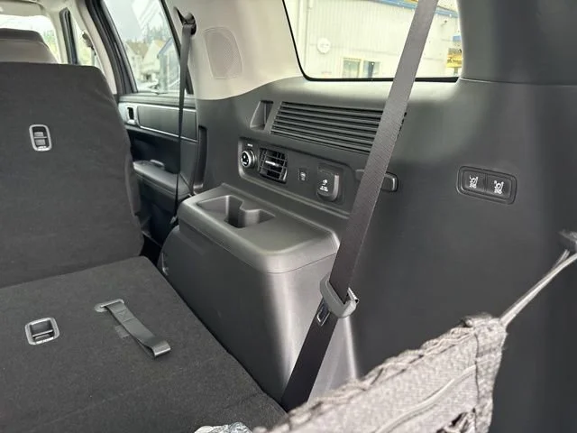 New 2026 Ecotronic Gray Hyundai Limited 6P image 17