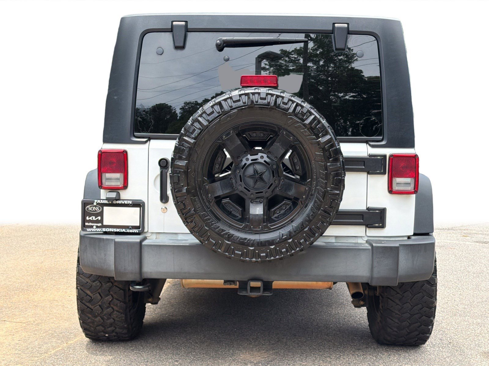 Used 2017 Bright White Clearcoat Jeep Sport image 17