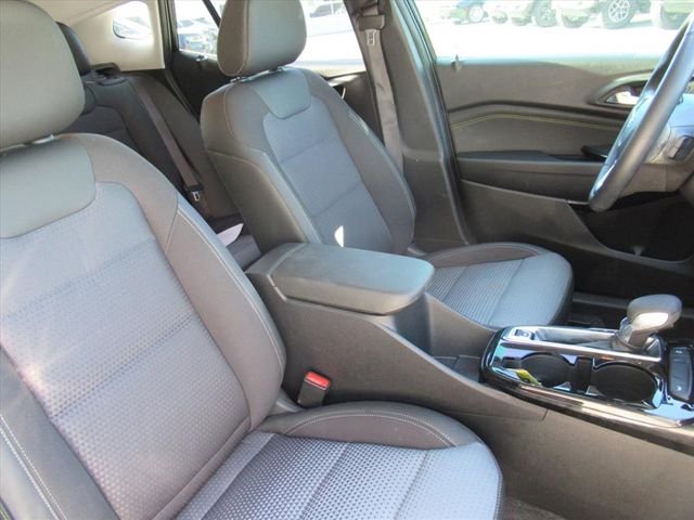 Used 2024 Black Chevrolet LT image 9