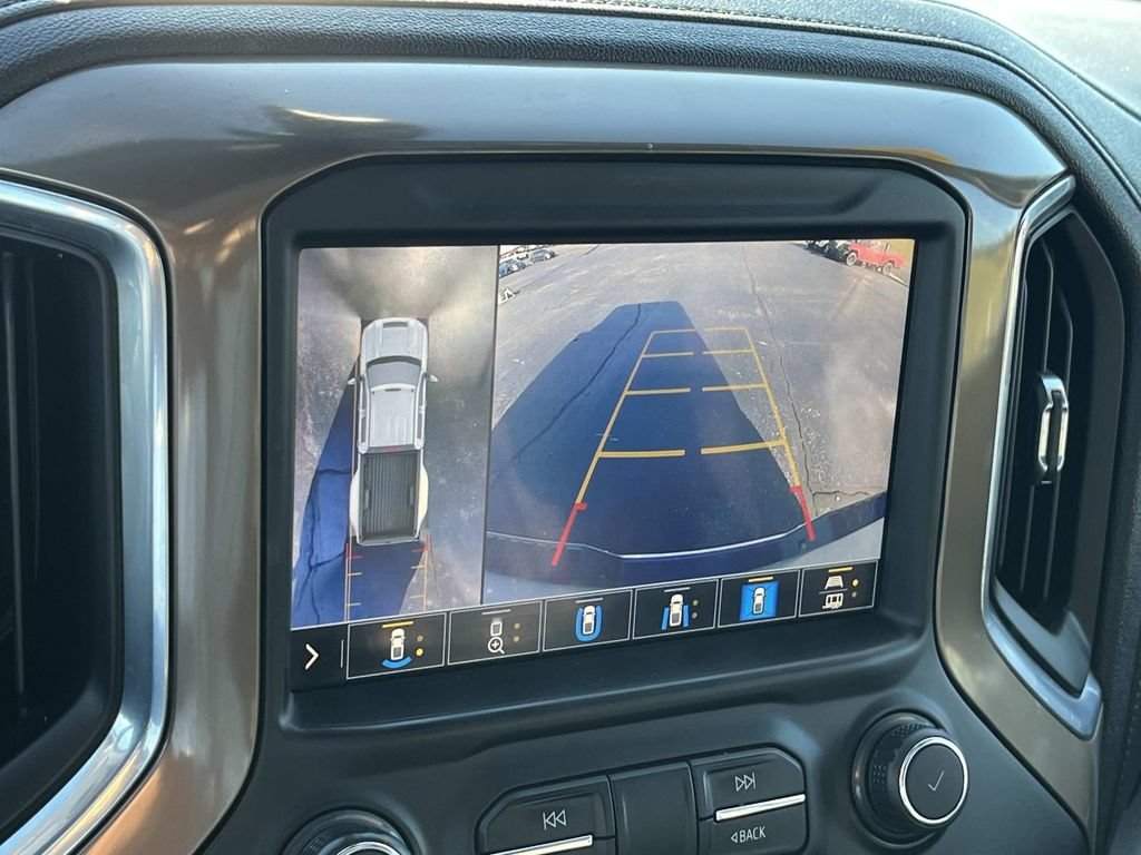 Used 2021 SILVER ICE METALLIC Chevrolet High Country image 40