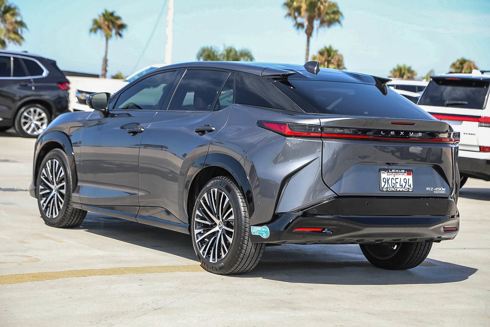 Used 2023 Gray Lexus 450e Premium image 4
