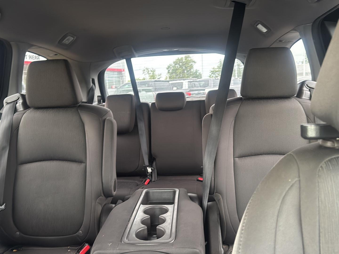 Used 2019 Crystal Black Pearl Honda EX image 11
