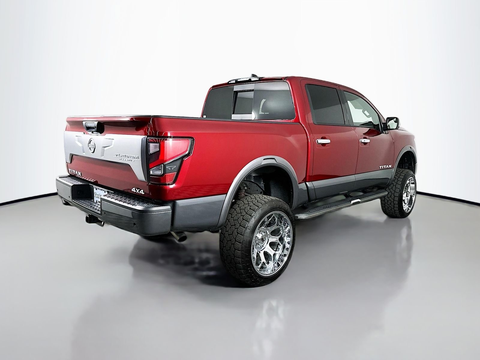 Used 2023 Cardinal Red Metallic Nissan Platinum Reserve image 6